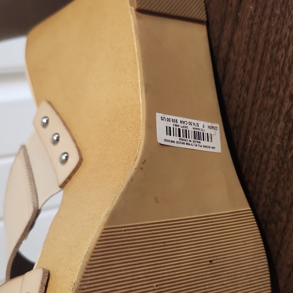 Torrid wedge - Picture 3 of 4